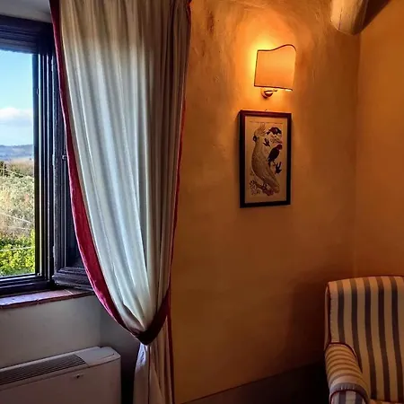 Il Poggiale Dimora Storica 4*