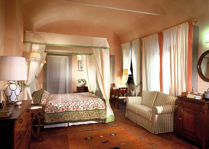 Il Poggiale Dimora Storica 4*